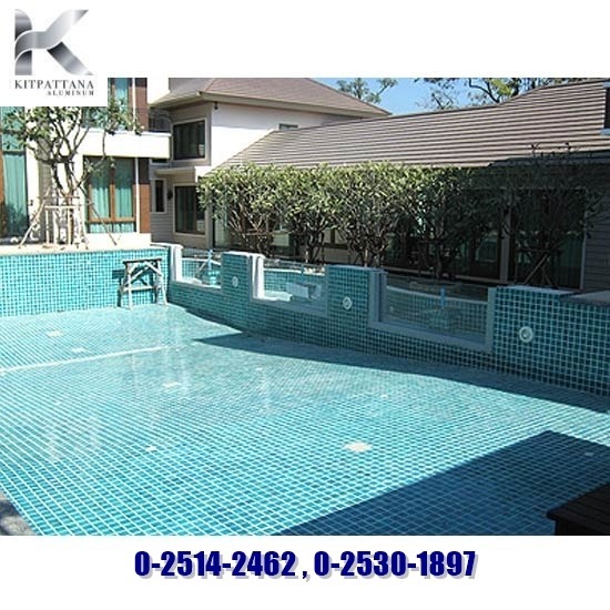 Installation for swimming pool glass Installation for swimming pool glass  Clear glass swimming pool  Swimming pool glass 