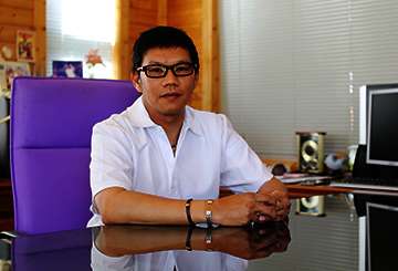 คุณอนุสรณ์ ศักดิ์สุรทรัพย์ บริษัท เอเชียพลาสเตอร์ จำกัด - ลงโฆษณา Thailand YellowPages