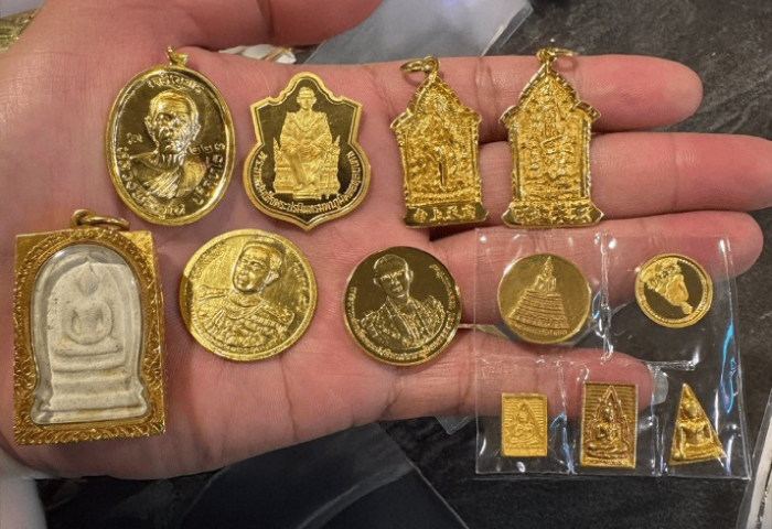 ร้านมงคลทรัพย์ 689 ร้านมงคลทรัพย์ 689