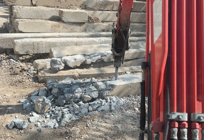 บริการให้เช่ารถแบคโฮ หกล้อ