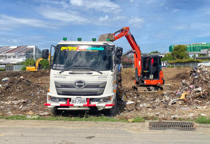บริการให้เช่ารถแบคโฮ หกล้อ