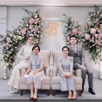 รับจัดซุ้มดอกไม้สดงานแต่ง - Nida Flora & Motana J Vegan 