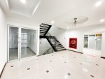 อาคารสำนักงานให้เช่าประตูน้ำ City Link Common Area BLD A - The Circle Link Group Co., Ltd.