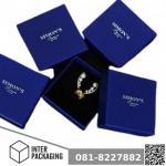 กล่องใส่เครื่องประดับ  Jewelry Box - โรงงานกล่องกระดาษ ผลิตกล่องกระดาษ รับทำกล่อง ผลิตถุงกระดาษ เซ็ทสแควร์ 