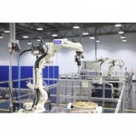 โรงงานผลิตหุ่นยนต์เชื่อม - หุ่นยนต์เชื่อมอุตสาหกรรม โอทีซี ไดเฮ็นเอเชีย 