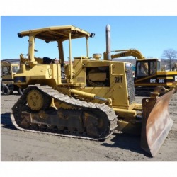 รถดันดิน CAT D5H