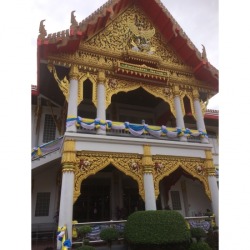 สร้างวิหาร