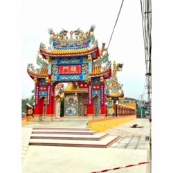 สร้างวัดจีน