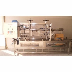 SEMI-AUTOMATIC CASER PACKING MACHIN