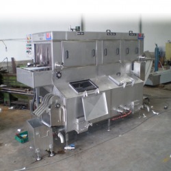 WASHING MACHINE (เครื่องล้างตะกร้า กระบะ จาน)