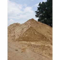 Selling sand in Pathum Thani