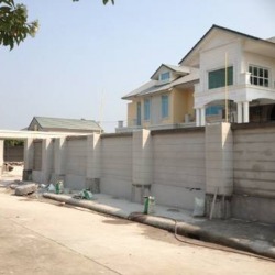 รับเหมาก่อสร้าง