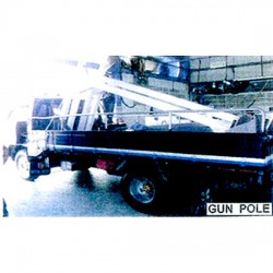 GUN POLE
