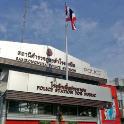 เสาธงชาติสแตนเลส