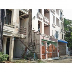 รีโนเวท