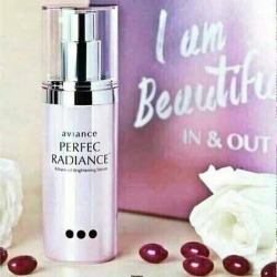 ดูแลผิวพรรณ Perfecradiance In&Out ฝ้า และ กระ ความกระจ่างใส