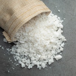 Manufacturer and distributor of granulated salt, sea salt, wholesale price