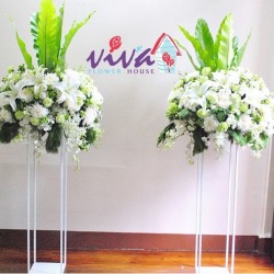 จัดดอกไม้ตกแต่งสถานที่