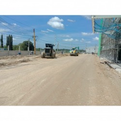 รับเหมาถมที่ดินสร้างโรงงาน