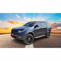 รถฟอร์ดป้ายแดง Everest Titanium+