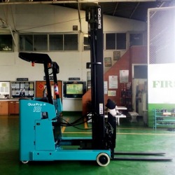 Daily electric forklift rental Samut Prakan