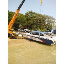 รถเครนรับจ้าง รายวัน ภูเก็ต