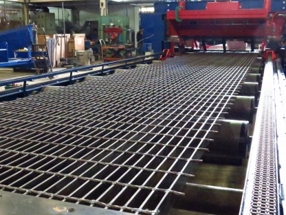 ผู้ผลิตเครื่องทำ Grating - ผู้ผลิตเครื่องเชื่อม เครื่องชุบโลหะ เครื่องทอตะแกรง เครื่องรีดลวด