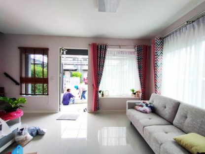 ม่าน นครปฐม - ม่าน นครปฐม