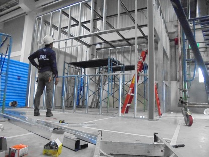 งานต่อเติม ก่อสร้าง โรงงาน ระยอง - คัดสรรเซอร์วิส ผู้รับเหมาระบบไฟฟ้าและเครื่องจักรโรงงาน