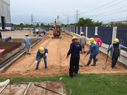 ทำพื้นนอกโรงงาน ระยอง - คัดสรรเซอร์วิส ผู้รับเหมาระบบไฟฟ้าและเครื่องจักรโรงงาน