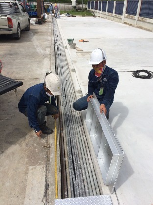 เดินสายไปใต้ดิน ระยอง - คัดสรรเซอร์วิส ผู้รับเหมาระบบไฟฟ้าและเครื่องจักรโรงงาน