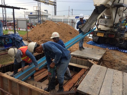 บริษัทรับงานก่อสร้าง ระยอง - คัดสรรเซอร์วิส ผู้รับเหมาระบบไฟฟ้าและเครื่องจักรโรงงาน