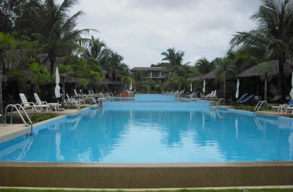 รับสร้างสระว่ายน้ำ เกาะคอเขา พังงา - รับออกแบบและสร้างสระว่ายน้ำ ภูเก็ต