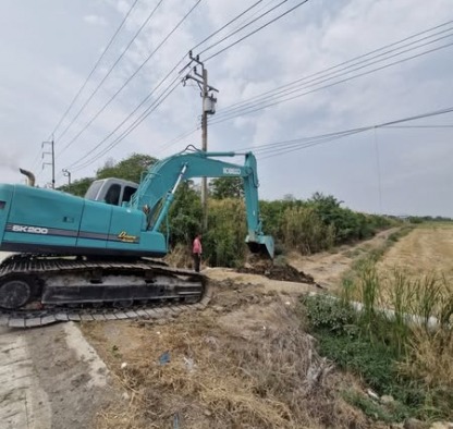 รับถมที่ นนทบุรี - รับเหมาถมที่ ถมดิน - พรหมรังษี พรชัย