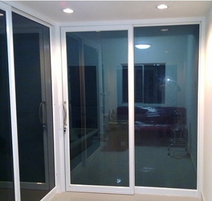 ติดตั้งประตูบานเลื่อนกระจก นนทบุรี - ร้านติดตั้งกระจกอลูมิเนียม นนทบุรี ลัทธพล