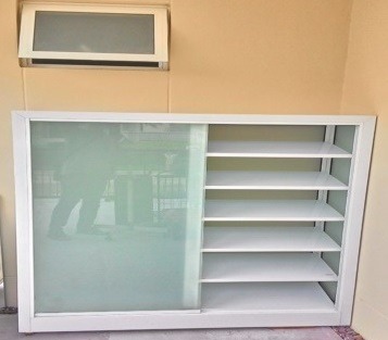 รับทำกระจกตู้เก็บรองเท้า - ร้านติดตั้งกระจกอลูมิเนียม นนทบุรี ลัทธพล