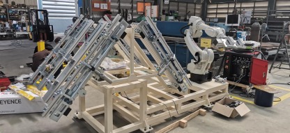Wood Pallet Robot​ - บริษัทผลิตหุ่นยนต์ โรบอท แขนกลในไทย - วัฒนา แมชชีนเทค