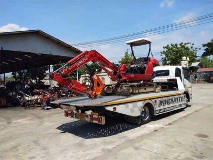 ย้ายรถรถไถนา รถแบคโฮ สามพราน - รถยกศาลายา อินโนเวทสไลด์คาร์