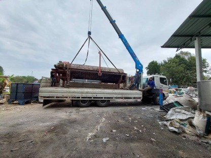 รถเครนยกของ ชลบุรี - รถบรรทุกรับจ้าง ชลบุรี โชคบุญมาขนส่ง