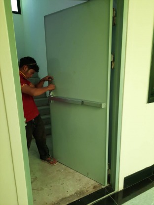 โรงงานผลิตประตูหนีไฟ - โรงงานผลิตประตูหนีไฟ