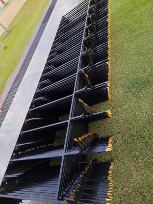 งานรั้วศรเเหลม - โรงงานผลิตประตูหนีไฟ