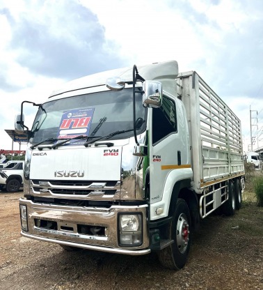 เต็นท์ขายรถสิบล้อ มือสอง ปทุม - รับซื้อขาย - แลกแปลี่ยนรถบรรทุกและรถยนต์ ทรัพย์เพิ่มพูล