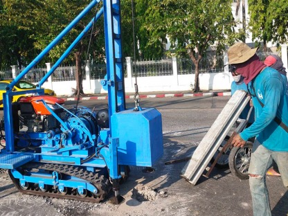 รับงานตอกเสาเข็มต่อเติมอาคาร นนทบุรี - รับตอกเสาเข็ม ปทุมธานี ช่างจ่า ไมโครไพล์