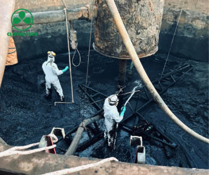 งานล้างทำความสะอาดถัง บ่อ ท่อ ภายในเรือ - รับล้างถังเคมี ถังบำบัดน้ำเสีย ระยอง - โคลเวอร์เทค