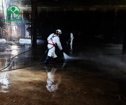 งานล้างบ่อใต้ดิน - รับล้างถังเคมี ถังบำบัดน้ำเสีย ระยอง - โคลเวอร์เทค