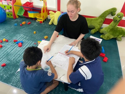 แนะนำที่เรียนภาษาอังกฤษสำหรับเด็ก - สอนภาษาอังกฤษแบบโฟนิกส์  - มิสเตอร์ทิม เลิร์นนิ่งแลนด์