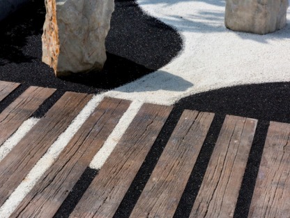 ไอเดียจัดสวนใช้บล็อกปูพื้นลายไม้หมอน