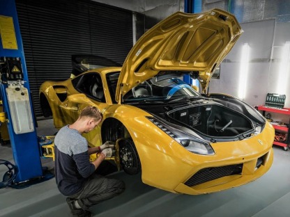 ศูนย์ซ่อมรถซุปเปอร์คาร์ - อู่ซ่อมรถยุโรป ซ่อมซุปเปอร์คาร์