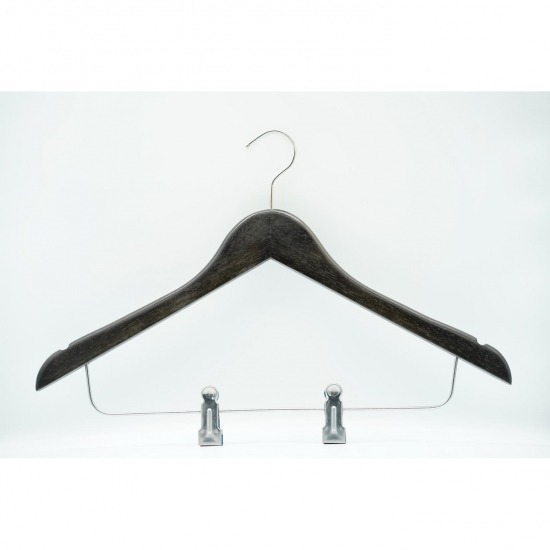 Wooden Hanger Ready to pull the pants. Wooden Hanger Ready to pull the pants. 
