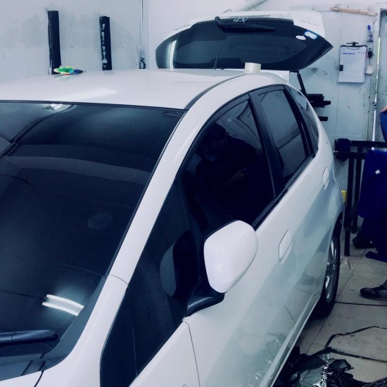 ติดฟิล์มรถยนต์ ลำลูกกา ติดฟิล์มรถยนต์ ปทุมธานี  ร้านติดฟิล์มรถยนต์ รังสิต  ติดฟิล์มรถยนต์ราคา  ร้านติดฟิล์มรถยนต์ ใกล้ฉัน 